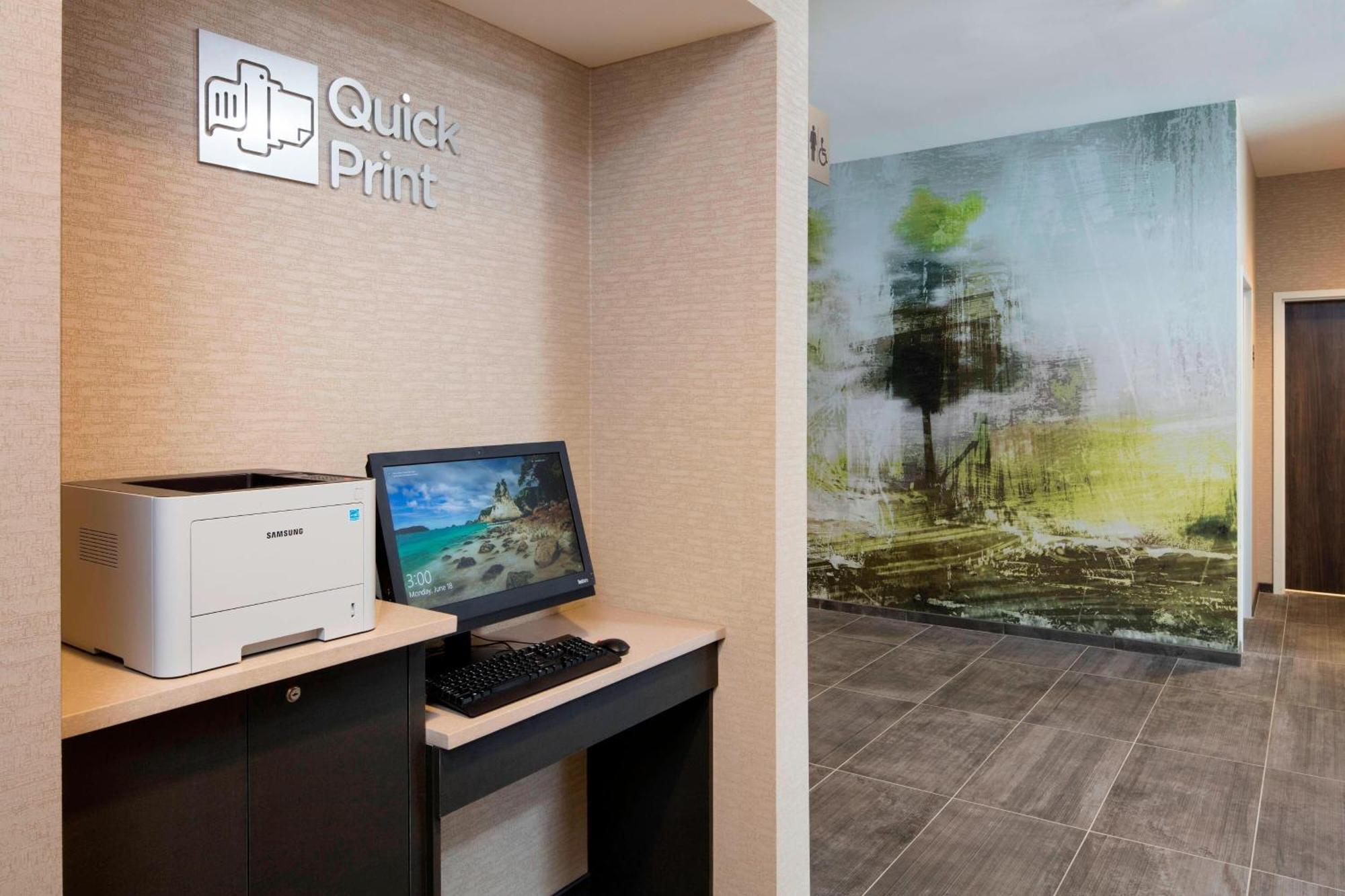 Courtyard By Marriott Prince George Esterno foto